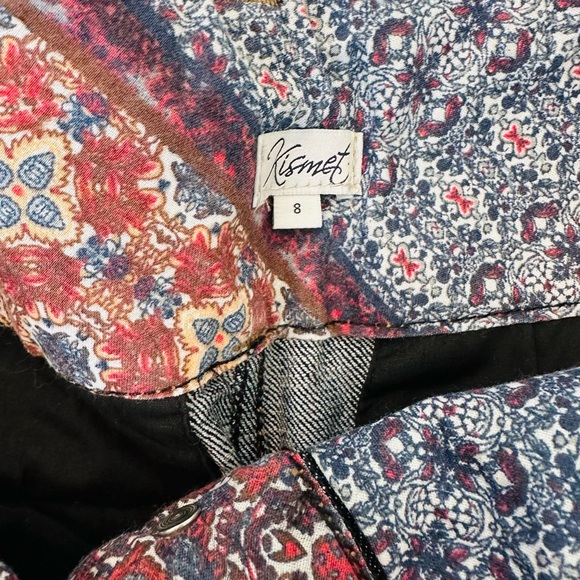 NWOT Kismet Denim Shorts - Picture 5 of 8